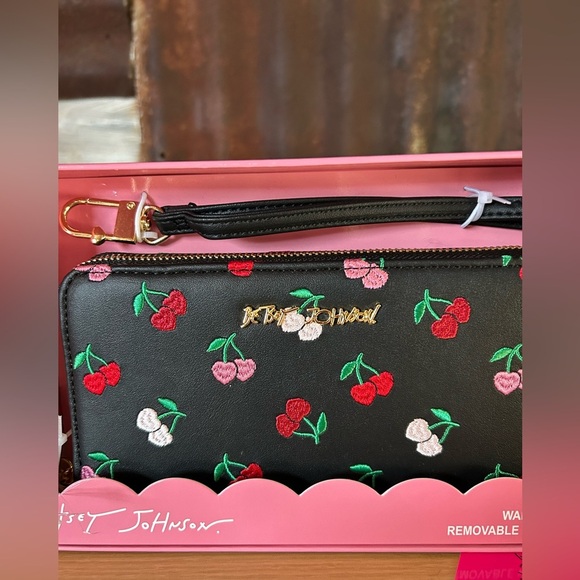 NWT- Betsey Johnson Cherry Embroidered wrislet wallet - Picture 4 of 5
